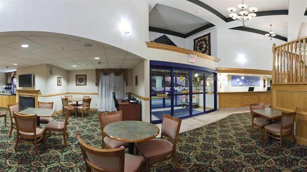 Holiday Inn Express Scottsburg By Ihg Dış mekan fotoğraf