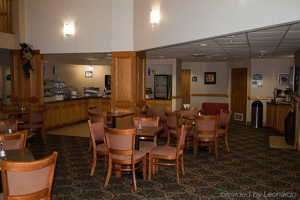 Holiday Inn Express Scottsburg By Ihg Dış mekan fotoğraf